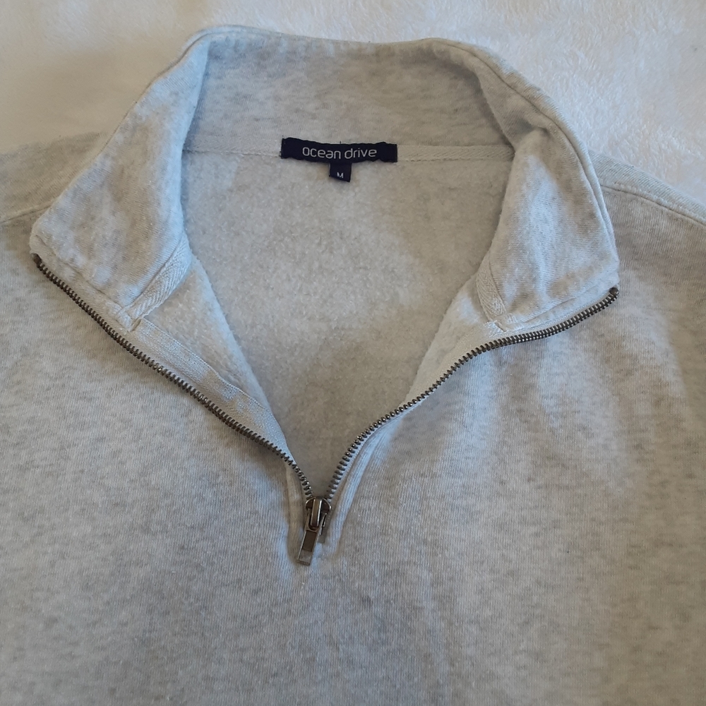 Sweat shirt - Picture 7 of 8